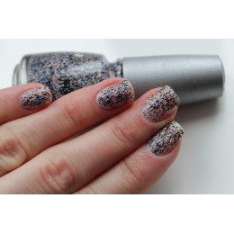 81536 China Glaze, Party Fowl, 14 мл. - лак для ногтей